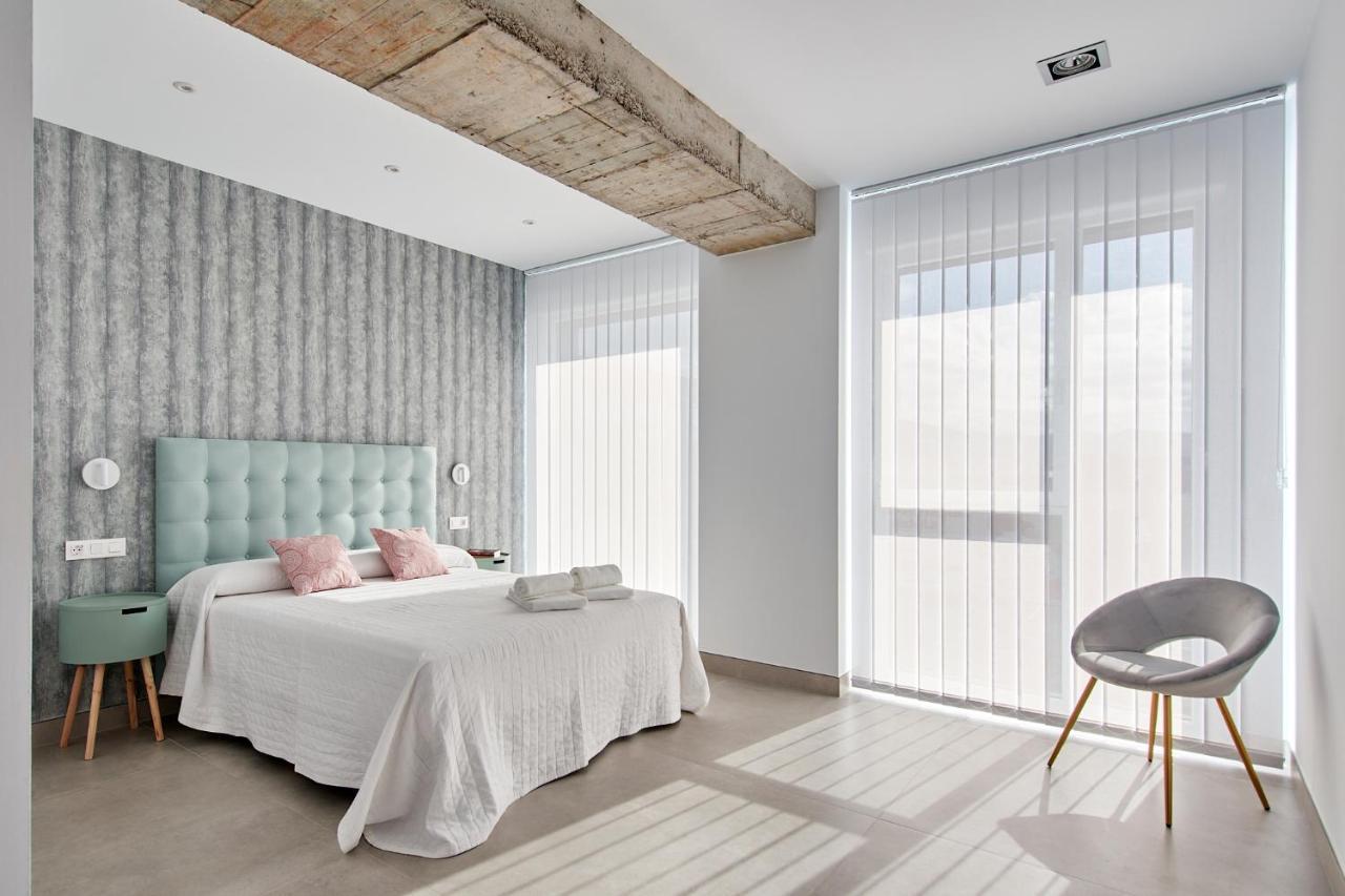 9 Nidos Centrica Suites - Nuevo Plasencia Zewnętrze zdjęcie