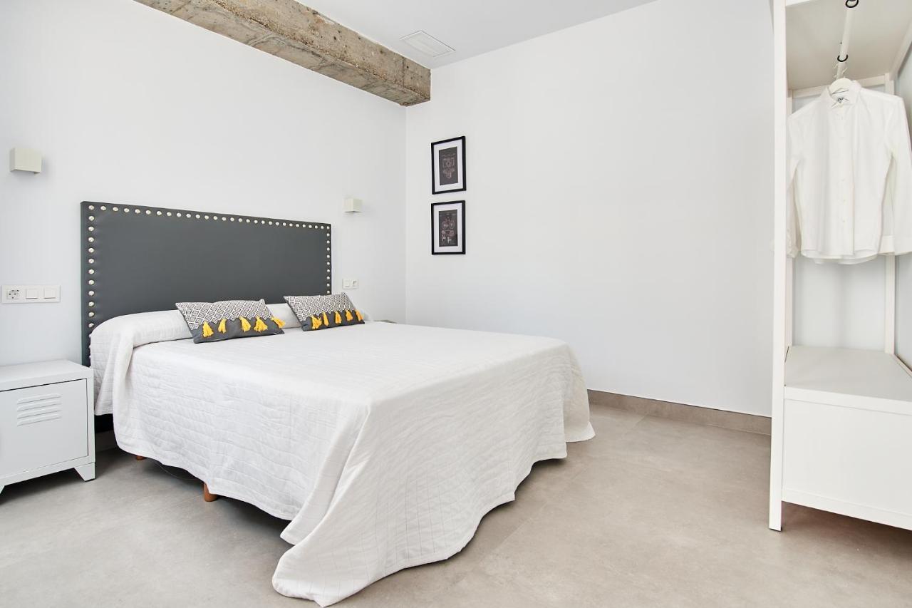 9 Nidos Centrica Suites - Nuevo Plasencia Zewnętrze zdjęcie