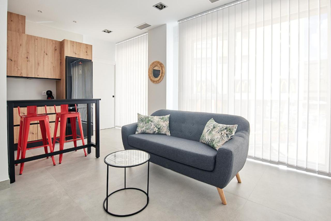 9 Nidos Centrica Suites - Nuevo Plasencia Zewnętrze zdjęcie