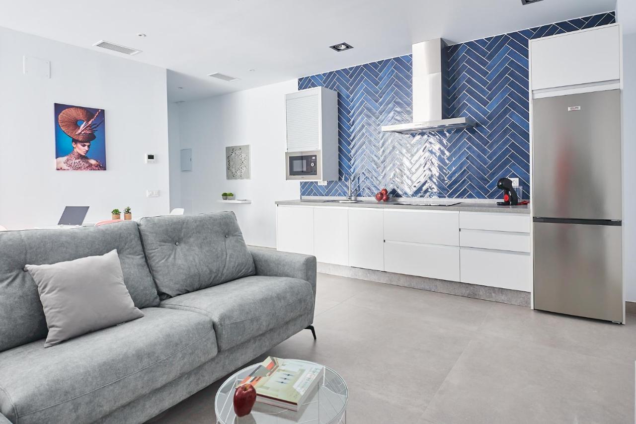 9 Nidos Centrica Suites - Nuevo Plasencia Zewnętrze zdjęcie