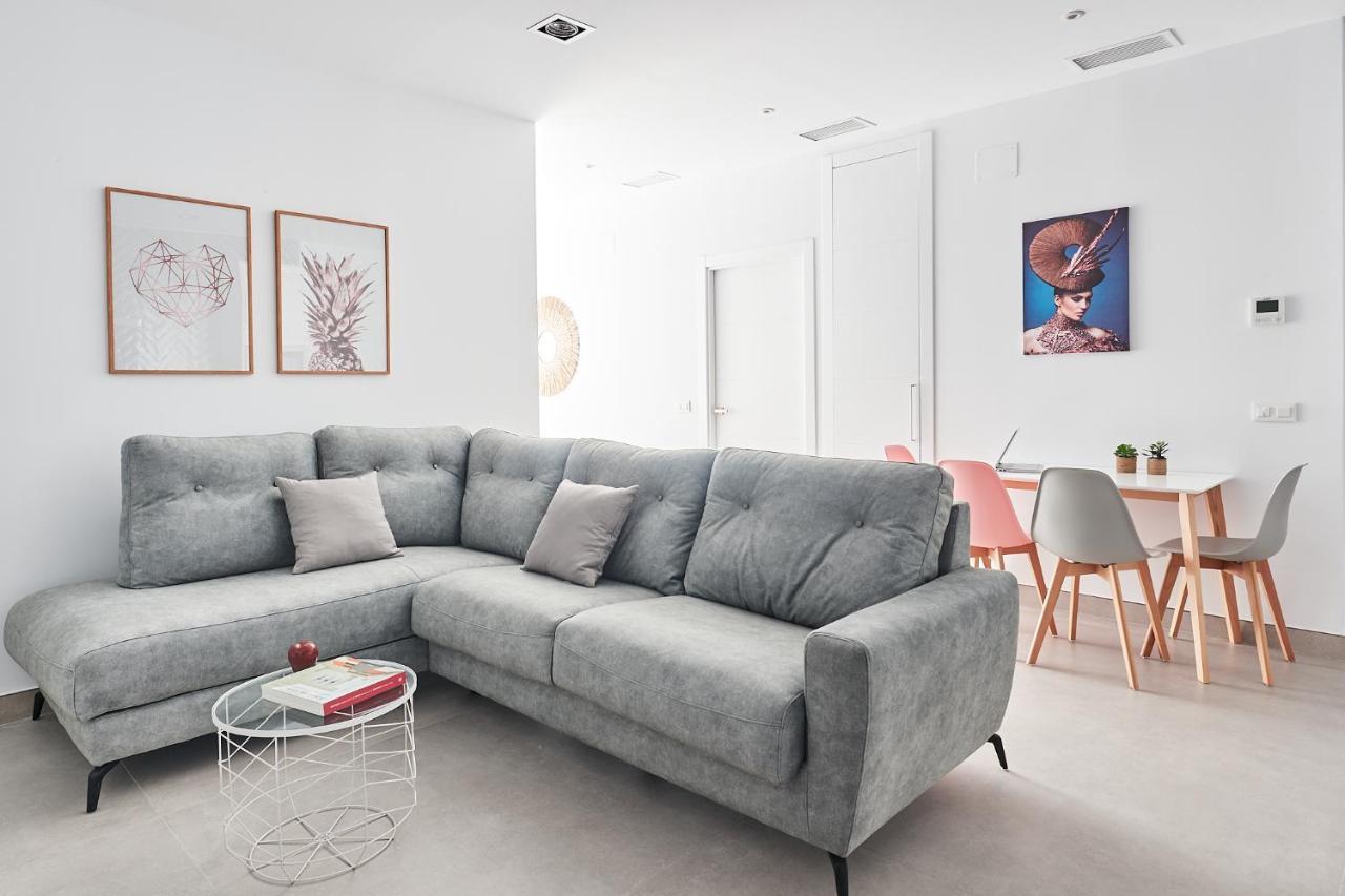 9 Nidos Centrica Suites - Nuevo Plasencia Zewnętrze zdjęcie